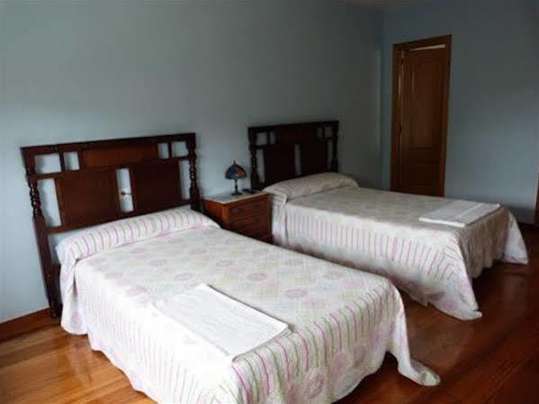 Pension Albergue A Pedra Sarria Exterior foto